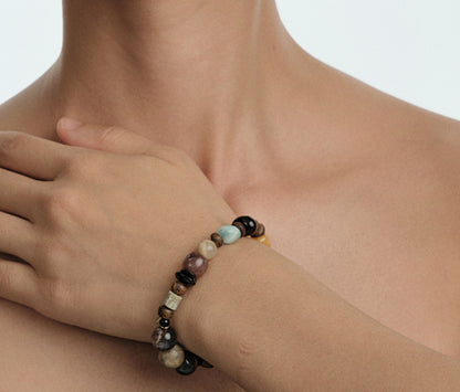 Vancira Agarwood Bracelet Yingge Green Qi Agarwood, Blue Tiger Eye